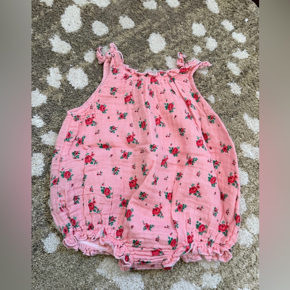 Angel Dear Muslin Bubble Romper Mini Roses - Picture 2 of 6